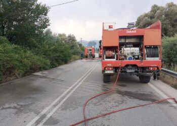  Κινητοποίηση για φωτιά στη Νεάπολη Αγρινίου!