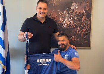 Τον χάλκινο πρωταθλητή άρσης βαρών σε πάγκο ΑμεΑ Σπύρο Λαχανά υποδέχθηκε ο Δήμαρχος Μεσολογγίου Σπ. Διαμαντόπουλος