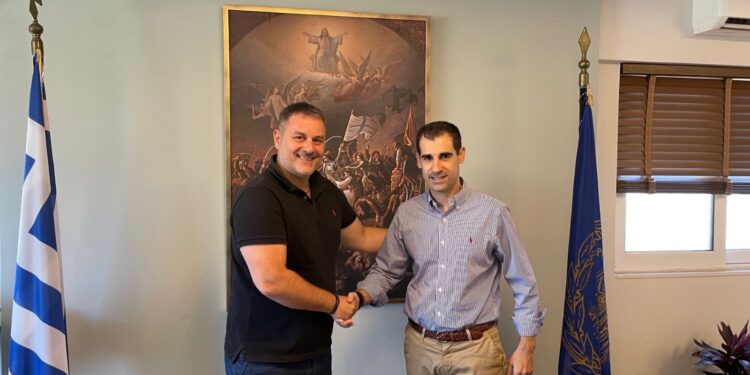 Συνάντηση Δημάρχου Μεσολογγίου με τον Αντιπεριφερειάρχη Υποδομών και Έργων