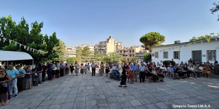 Με λαμπρότητα η εορτή του Αγίου Πνεύματος στο Αγρίνιο