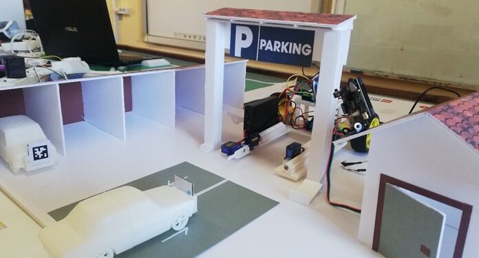 2ο ΕΠΑΛ Αγρινίου: η ομάδα robotics2EPAL βραβεύτηκε για την πρωτιά της στο διαγωνισμό ρομποτικής