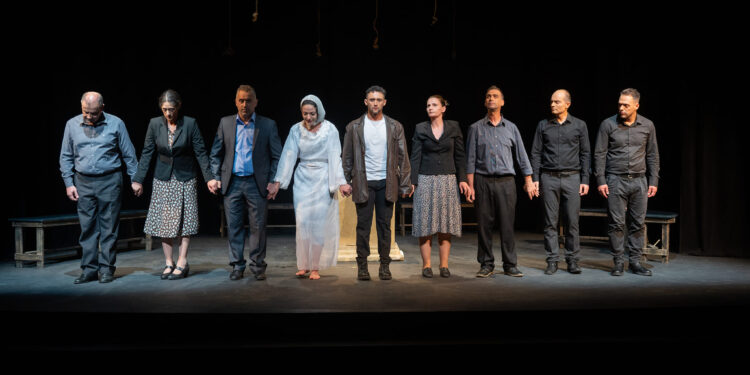 Αγρίνιο| Καταπληκτική και καθηλωτική θεατρική παράσταση από την ΘΕAΤΡοPolice