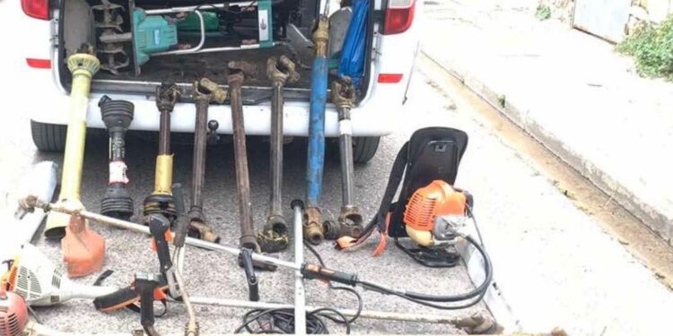 Σύλληψη άνδρα για κλοπές στην Αιτωλ/νία και εξιχνίαση τεσσάρων υποθέσεων σε περιοχές του Αιτωλικού και του Μεσολογγίου