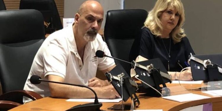 Ευρεία σύσκεψη στην Περιφέρεια για τις ανάγκες της αιμοδοσίας κατά τη θερινή περίοδο