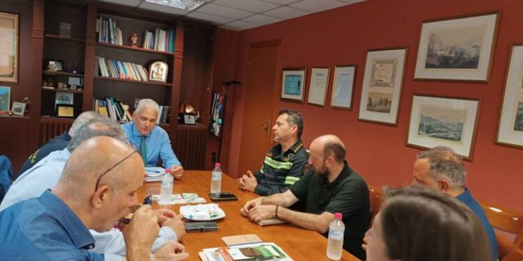 Σύσκεψη συγκάλεσε ο Αντιπεριφερειάρχης Φωκίων Ζαΐμης για το έργο των μηχανημάτων πυρανίχνευσης