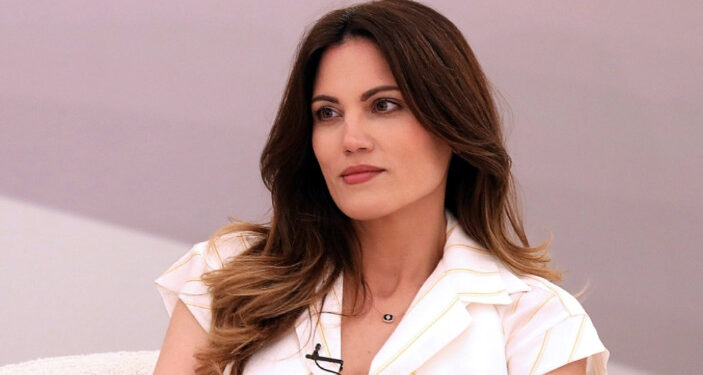 Μαίρη Συνατσάκη: Απαντά στους haters – «Μιλάς για να πωλούνται τα ρουχαλάκια σου»