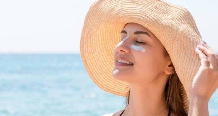 Αντηλιακό προσώπου: Όσα πρέπει να ξέρετε για μέγιστη προστασία