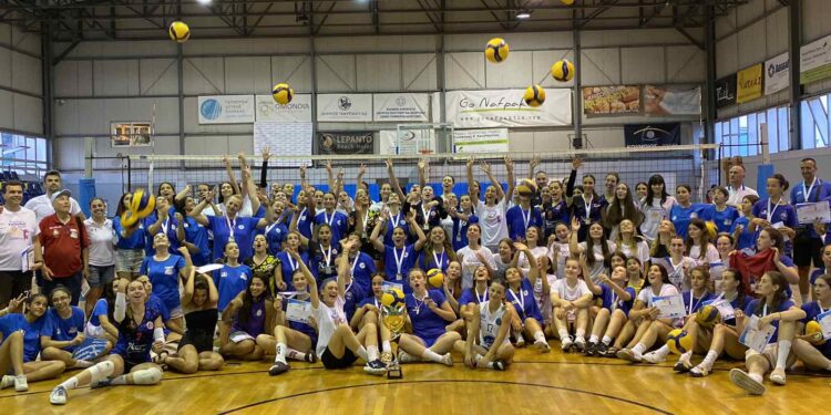 6ο Διεθνές Τουρνουά Βόλεϊ Κορασίδων στη Ναύπακτο: Σήκωσαν την κούπα τα Χανιά
