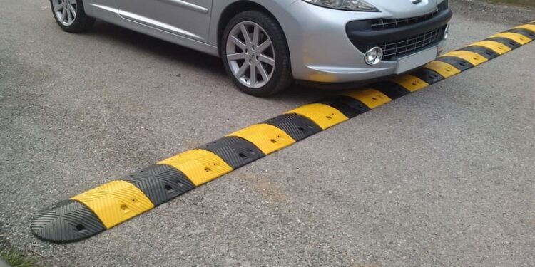 Αγρίνιο| Σαμαράκια στην οδό Κύπρου-διακοπή κυκλοφορίας αύριο