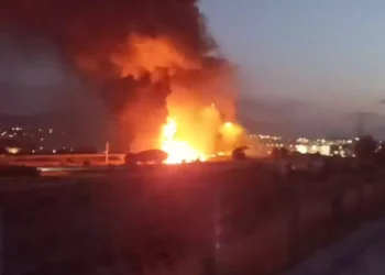 Εξερράγη βυτιοφόρο με καύσιμα – Διακοπή κυκλοφορίας σε Παλαιά και Νέα Ε.Ο. Αθηνών – Κορίνθου – BINTEO