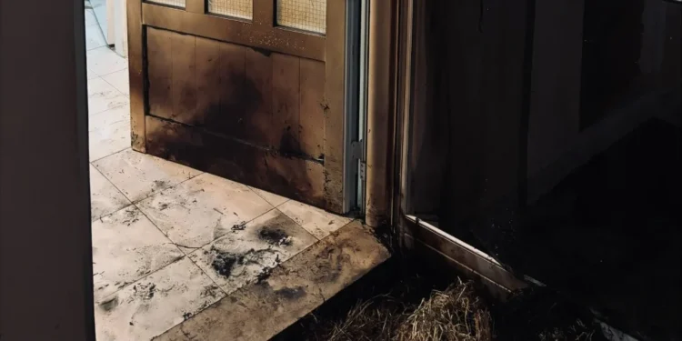 Αιτωλοακαρνανία|Απόπειρα εμπρησμού σε οικία (φώτο)