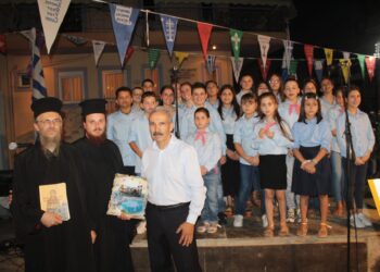 Υπέροχο μουσικό πρόγραμμα στον αύλειο χώρο του Ι.Ν της Αγίας Παρασκευής Αμφιλοχίας