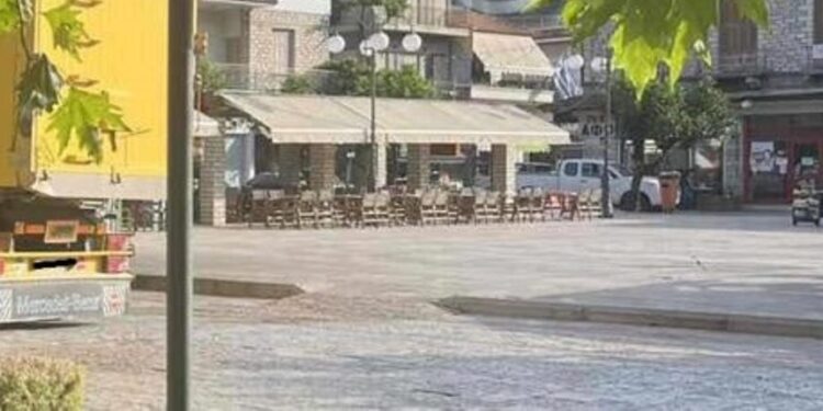 Θέρμο: Σοβαρός τραυματισμός πεζού – Παρασύρθηκε από φορτηγό