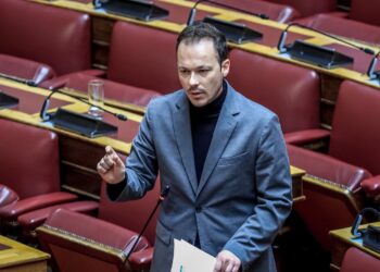 Ζαμπάρας: Πολύ λίγα και καθυστερημένα, τα μέτρα της κυβέρνησης για την ακρίβεια στο ρεύμα