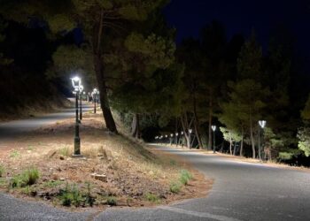 Φωτίστηκε ο δρόμος που οδηγεί στο Ενετικό Κάστρο της Ναυπάκτου