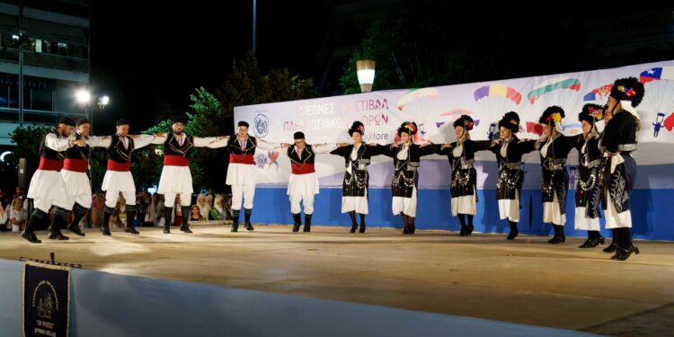 Με Ελληνική βραδιά ξεκινά το Διεθνές Φεστιβάλ Παραδοσιακών Χορών Αγρινίου
