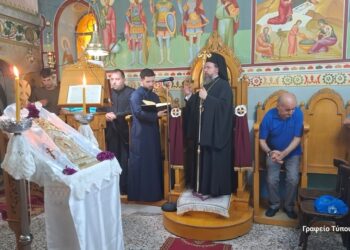 Αιτωλ/νία|Με κατάνυξη και πληθωρική συμμετοχή των πιστών τελούνται οι Παρακλήσεις της Παναγίας μας