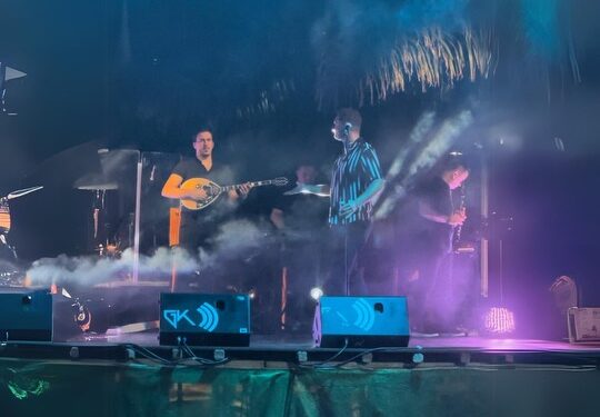 Με επιτυχία η συναυλία του Χρήστου Μενιδιάτη στον Αστακό Αιτωλοακαρνανίας, από την Περιφέρεια