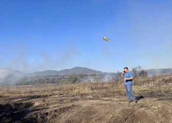 Φωτιά στη Βόνιτσα & στο Παλαιόπυργο Ναυπακτίας