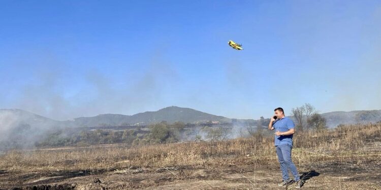 Φωτιά στη Βόνιτσα & στο Παλαιόπυργο Ναυπακτίας