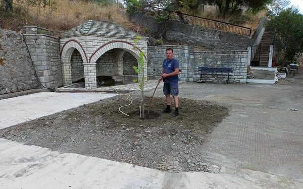 Πρόεδρος παράδειγμα προς μίμηση ο Κώστας Αλεξανδρής