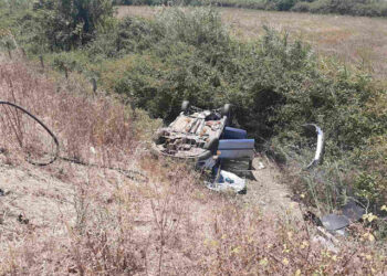  Μια γυναίκα νεκρή και δυο τραυματίες σε τροχαίο στη Ρίγανη Αγρινίου(φωτο)