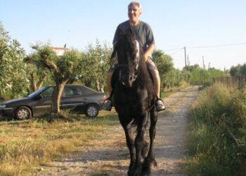 Τη Δευτέρα  στο Μεσολόγγι η κηδεία του άτυχου αιωροπτεριστή Μάκη Δέδε