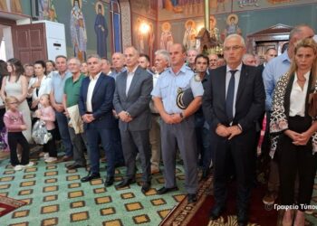 Εσπερινός στον πανηγυρίζοντα Ι.Ν του Αγίου Βησσαρίωνος στην Κεχρινιά Αμφιλοχίας