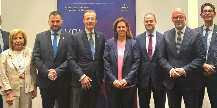 Συνάντηση του Αντιπεριφερειάρχη Τάκη Παπαδόπουλου με τη Διοίκηση του Ελληνο – Αμερικανικού Εμπορικού Επιμελητηρίου