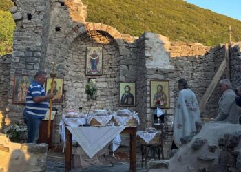 Πανηγυρικός Εσπερινός στον ερειπιώδη Ιερό Ναό Αγία Σοφίας Θέρμου