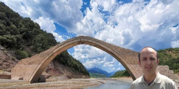 Γρ.Φέρρας:Η θρυλική γέφυρα Μανώλη έγινε ένα από τα πιο κορυφαία σημεία της Ευρυτανίας