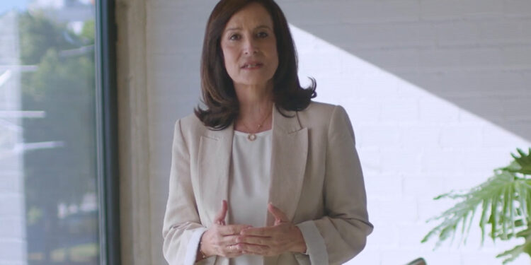 Η υποψήφια πρόεδρος του ΠΑΣΟΚ Άννα Διαμαντοπούλου το Σάββατο στο Αγρίνιο