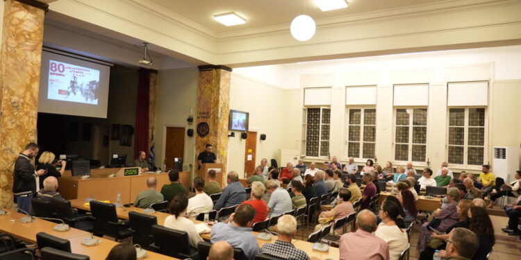 ΚΚΕ: Τίμησε τα 80 χρόνια της απελευθέρωσης του Αγρινίου απ’ τα γερμανικά στρατεύματα κατοχής