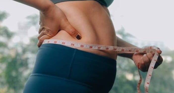 Λίπος στην κοιλιά: Γιατί είναι τόσο δύσκολο να το χάσουμε;