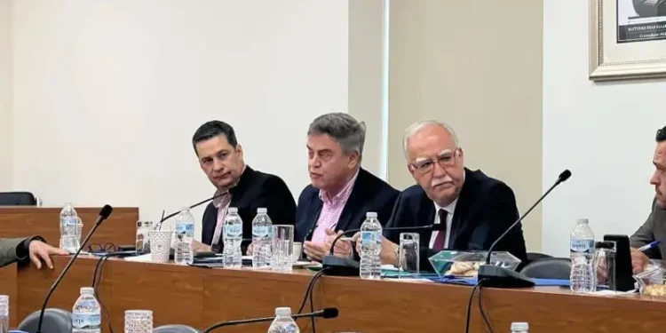 ΠΕΔ Δυτικής Ελλάδας: “Στο πλευρό της συντονιστικής επιτροπής Φορέων Αιτωλοακαρνανίας κατά της εκτροπής του Αχελώου”