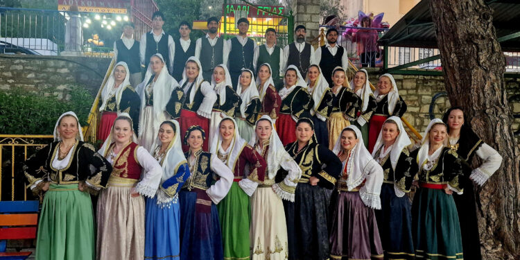 04/9 ξεκινούν τα μαθήματα εκμάθησης κρητικών χορών στον παγκρήτιο σύλλογο Αιτωλοακαρνανίας