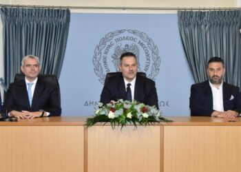 Βράβευσε τους αριστούχους των Πανελληνίων ο Δήμαρχος Μεσολογγίου Σπύρος Διαμαντόπουλος