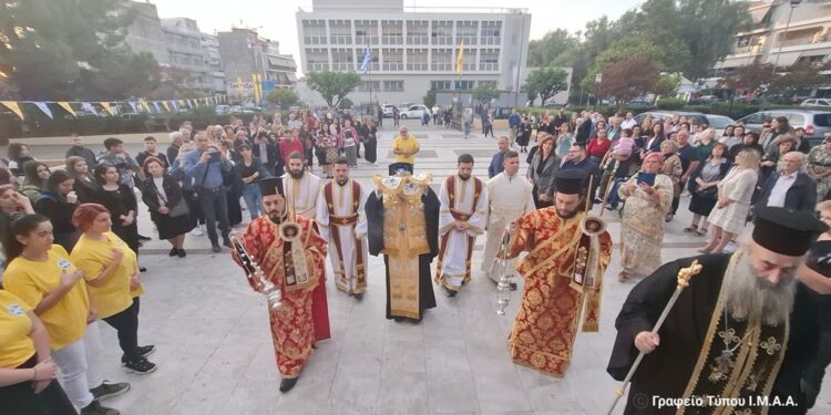 Σε πανηγυρική ατμόσφαιρα υποδέχθηκε το Αγρίνιο το Ιερό Λείψανο του Αγίου Δημητρίου