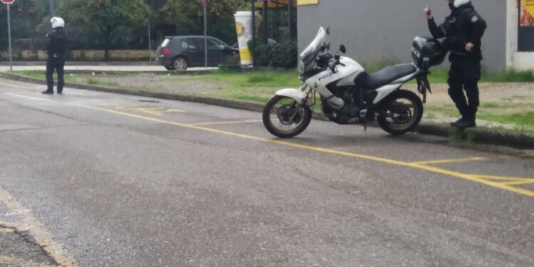 Αγρίνιο: Εμπρηστικός μηχανισμός σε σχολείο κινητοποίησε τις αρχές