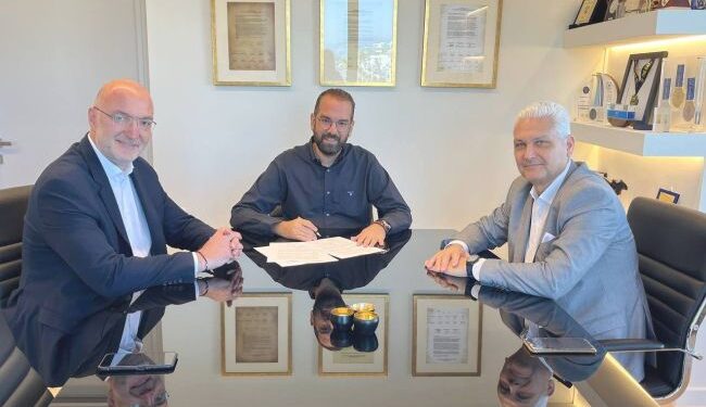 Μνημόνιο συνεργασίας μεταξύ της Περιφέρειας Δυτικής Ελλάδας και του Οικονομικού Επιμελητηρίου