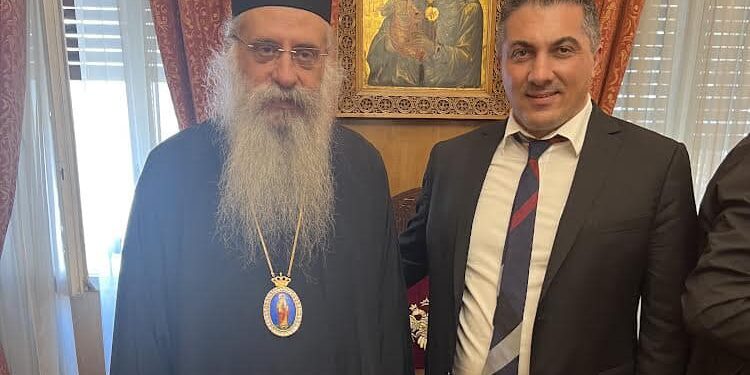 Ευχές Θ.Κασόλα στον νέο Μητροπολίτη Μαντινείας και Κυνουρίας κ. Επιφάνιο