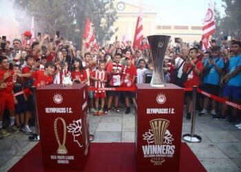 Στο Αγρίνιο τα ευρωπαϊκά τρόπαια του Ολυμπιακού