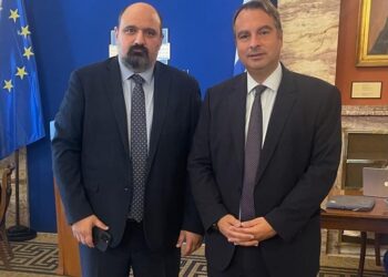 Ο Παπαθανάσης συναντήθηκε με Τριαντόπουλο για τις ανάγκες των πληγέντων και τις δυνατές λύσεις για την άμεση αποκατάστασή τους