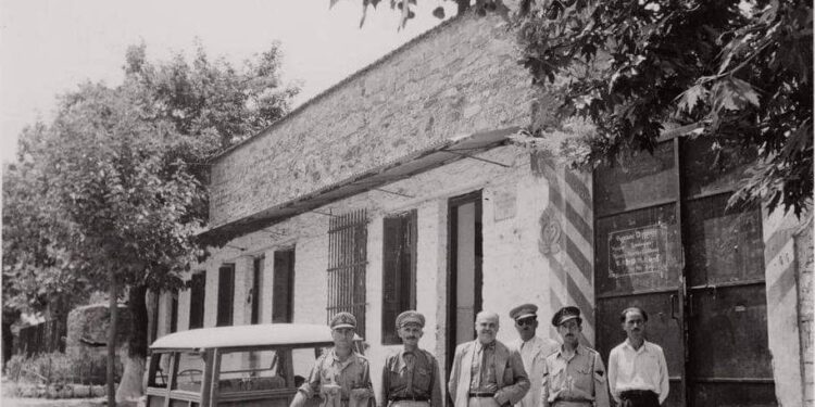 “Φυλακές Αγρινίου 1944 – Δύο θαρραλέοι Πρασιώτες δραπετεύουν”…