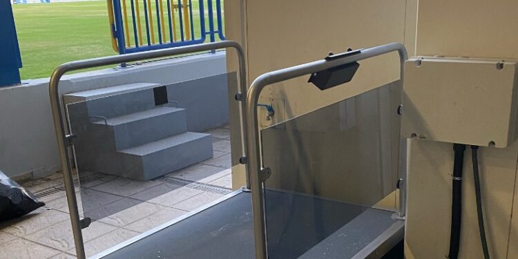 Παναιτωλικός: Ανυψωτικό σύστημα ΑμεΑ εγκαταστάθηκε στη θύρα 2 του γηπέδου