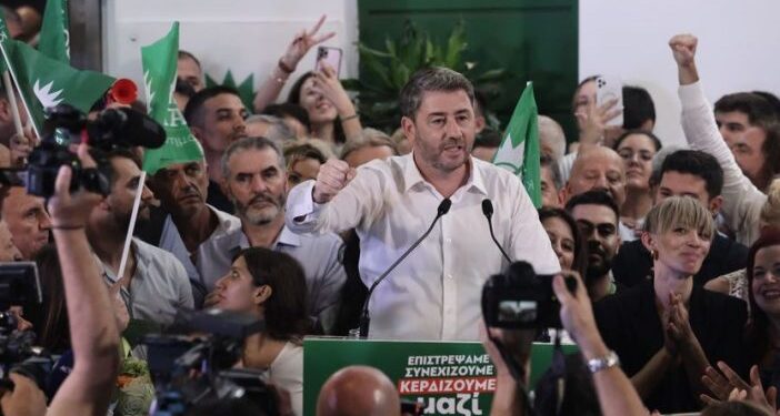 Τι θα κάνει ο Ανδρουλάκης μετά τη θριαμβευτική επανεκλογή του με 60%