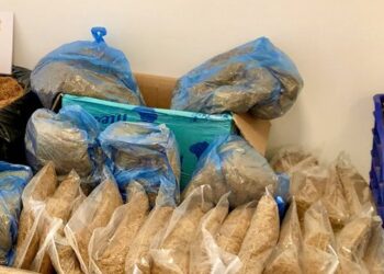 Λαθραίος καπνός σε λεωφορείο της γραμμής Βόνιτσας – Αθήνας και σε αποθήκη του ΚΤΕΛ Αιτωλοακαρνανίας