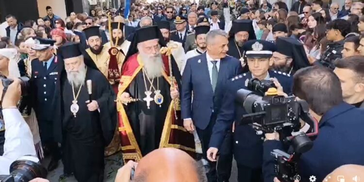Η ενθρόνιση του νέου Μητροπολίτη Μαντινείας και Κυνουρίας Επιφανίου-Και από την Αιτωλ/νία στη τελετή
