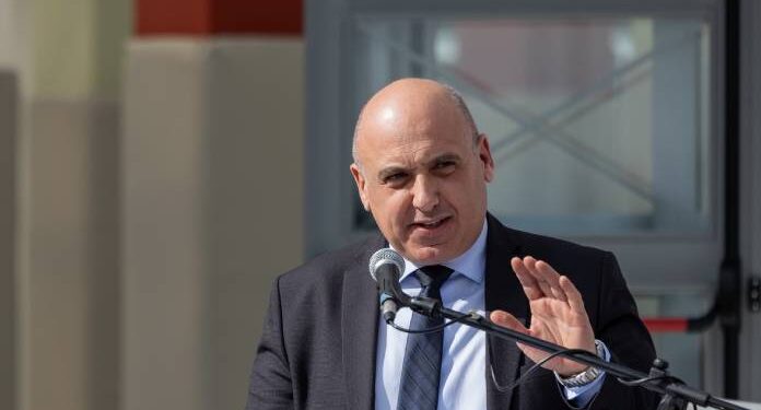 Ηχηρό «ΟΧΙ» του Δήμου Ναυπακτίας απέναντι στο σχεδιασμό για τα υπεράκτια αιολικά στον Πατραϊκό Κόλπο