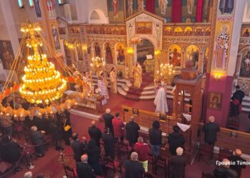 Παναιτώλιο, Ναός Αγίας Παρασκευής, Θεία Λειτουργία